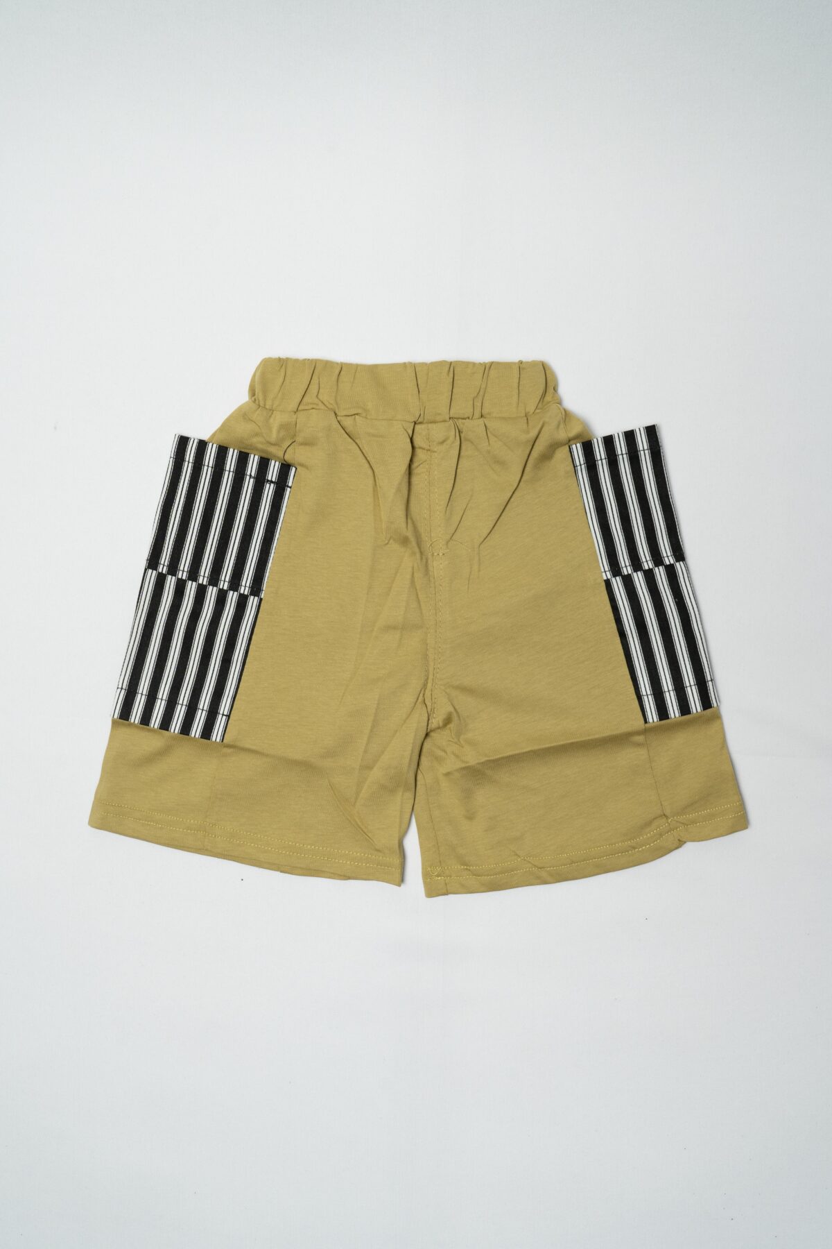 Boys Yellow outfit with striped pattern - Image 3
