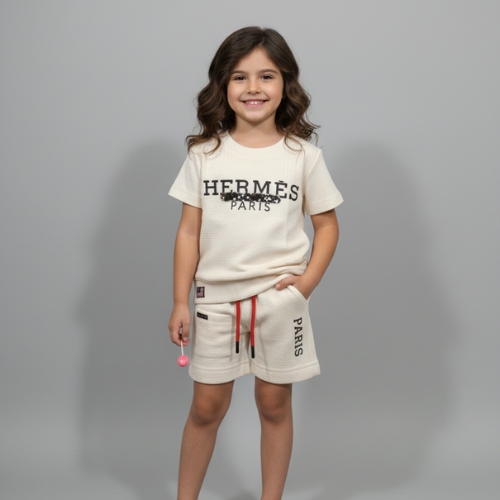 Premium Kids Cream Shorts Set – Minimal Print Tee & Comfort Shorts